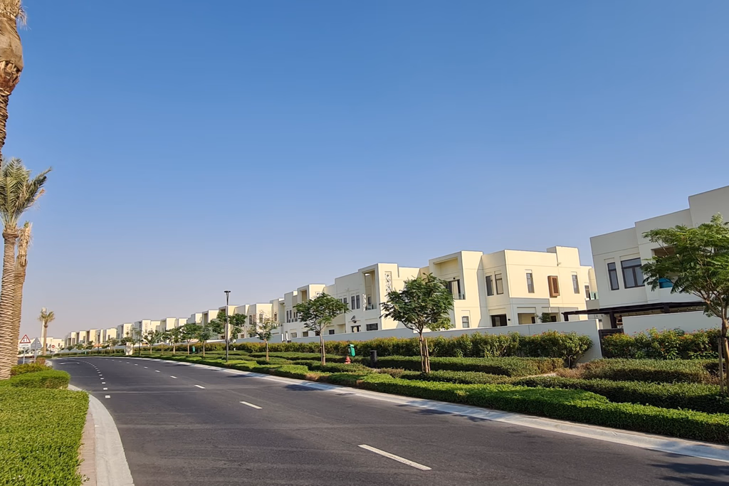 Reem — Mira Oasis 2