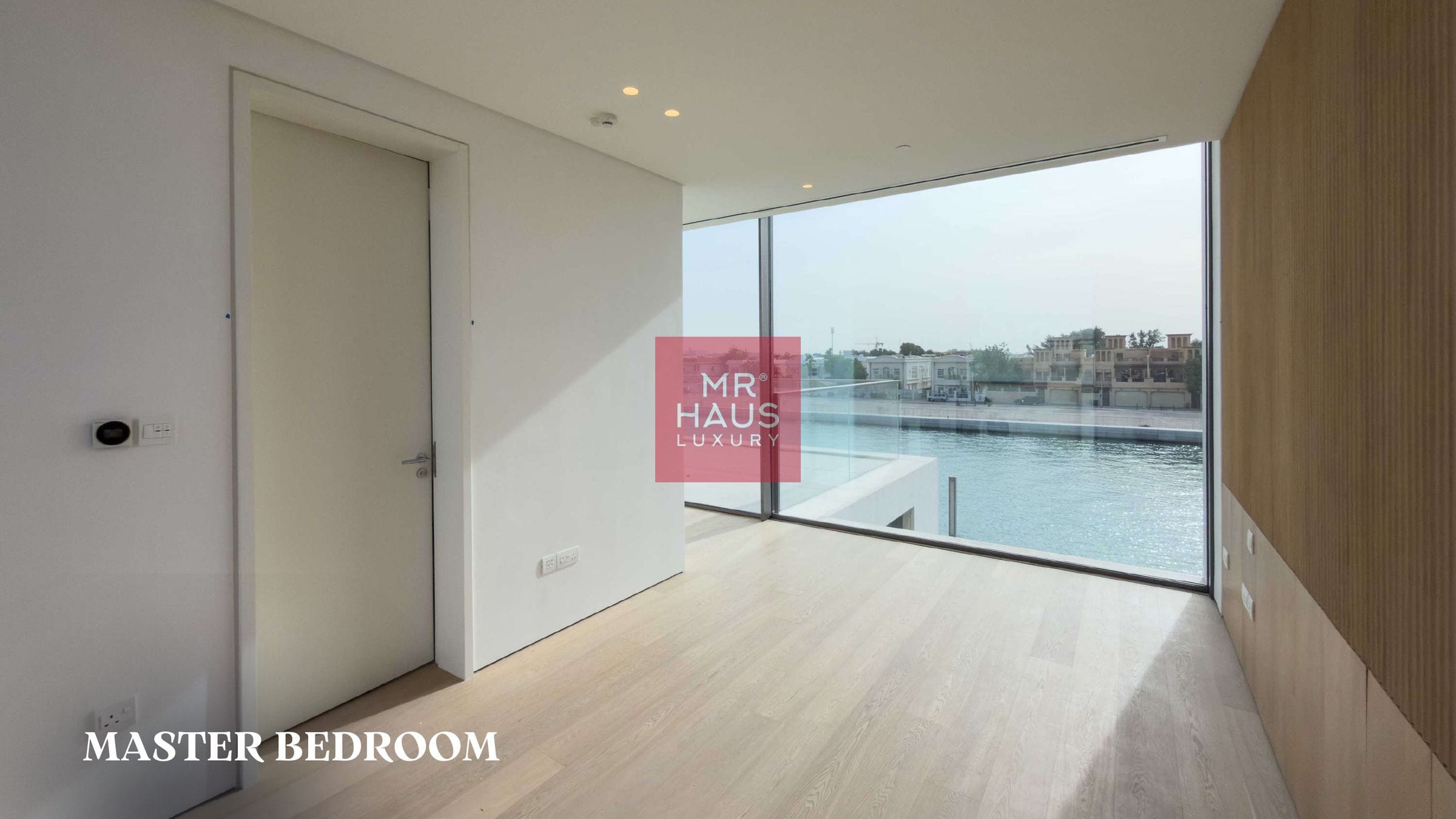 3 Bedroom Villa for Sale in Jumeirah 2, Dubai | Canal View