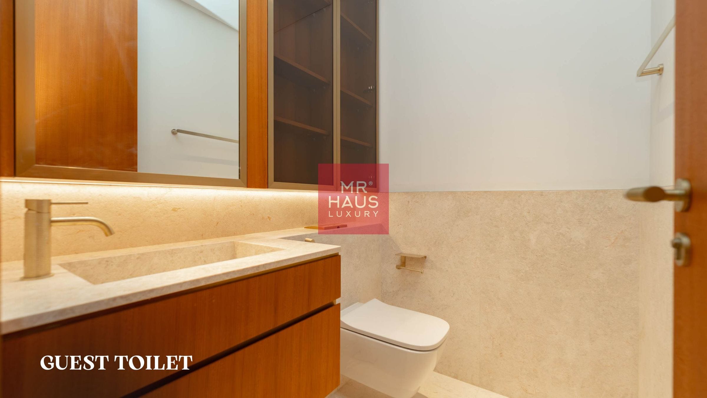 2 Bedroom Apartment for Sale in Palm Jumeirah, Dubai | Sea & Atlantis View