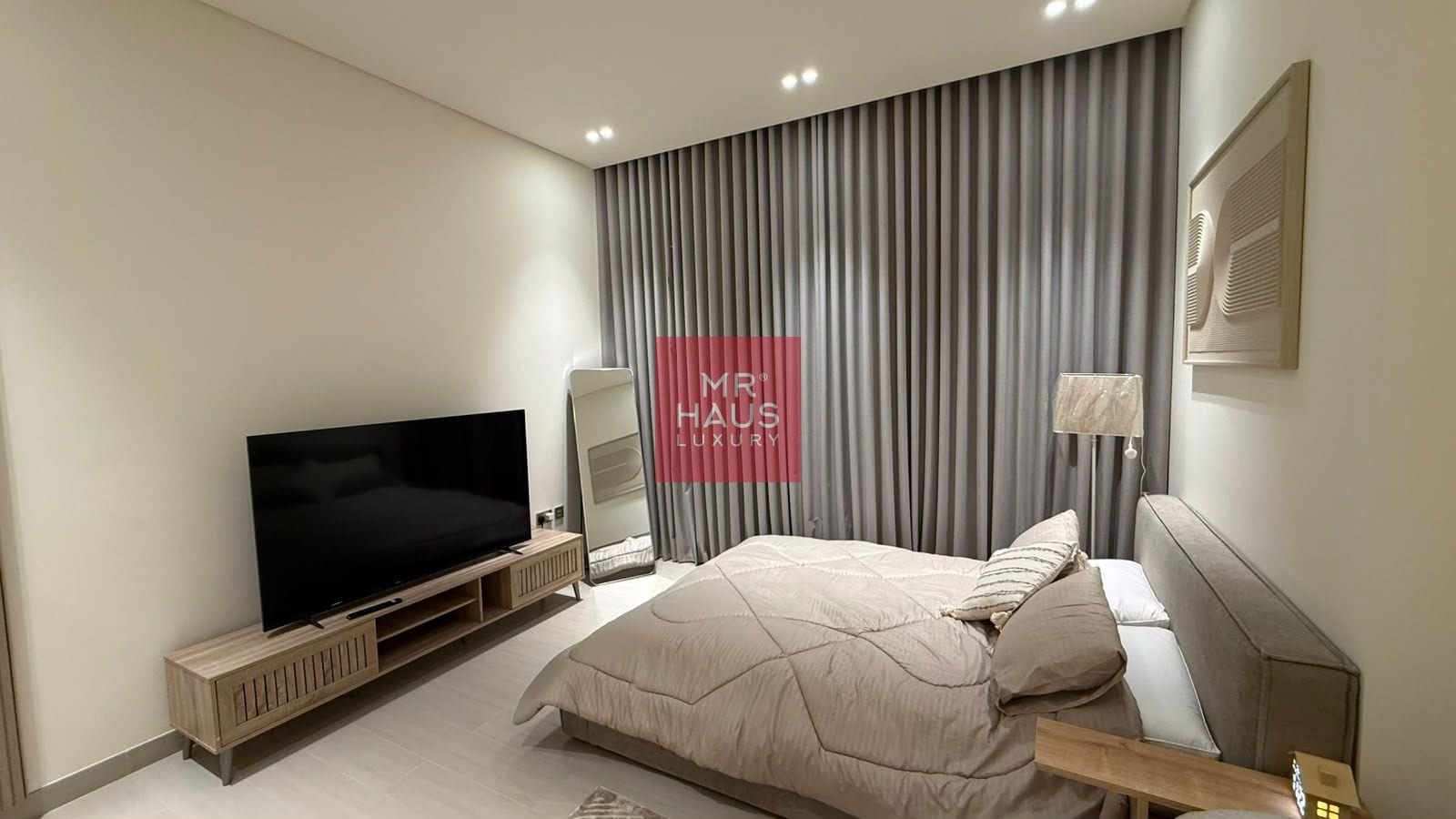 Studio Apartment for Rent in Jumeirah Village Circle, Dubai | Furnished Ready