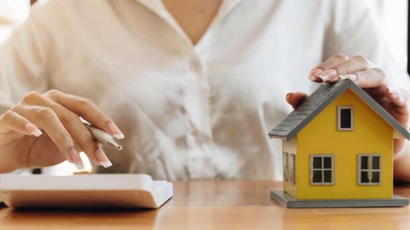 Do I Really Need a Real Estate Agent to Buy a Home in Dubai?